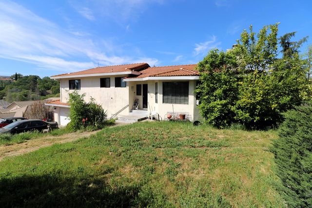 2514 Hogan Ct, Valley Springs, CA 95252