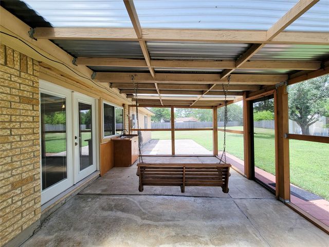 17602 Kakerglen Court, Houston, TX 77084