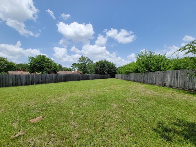 17602 Kakerglen Court, Houston, TX 77084