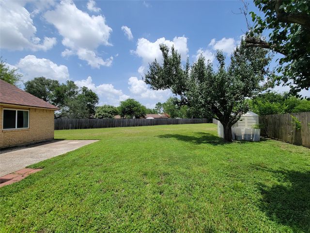 17602 Kakerglen Court, Houston, TX 77084