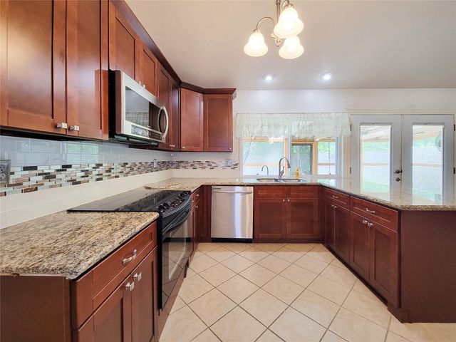 17602 Kakerglen Court, Houston, TX 77084