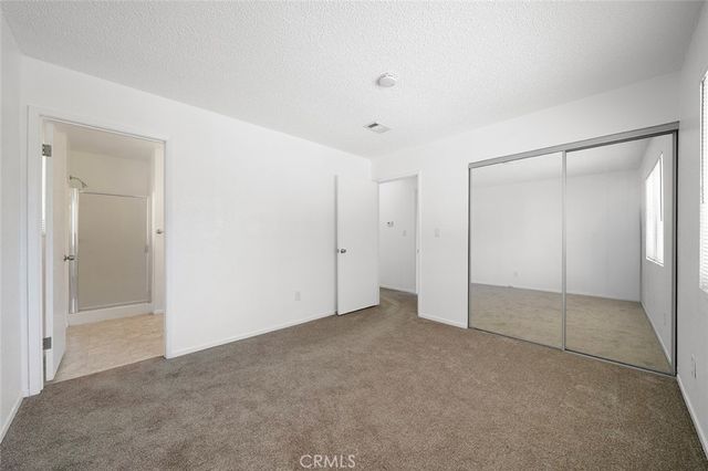 1909 N Summit, Pasadena, CA 91103