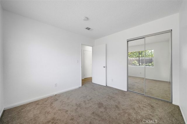 1909 N Summit, Pasadena, CA 91103