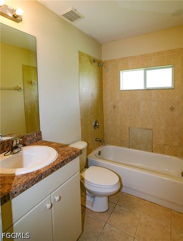 4614 25th ST SW, Lehigh Acres, FL 33973