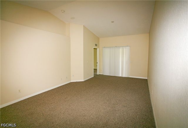 4614 25th ST SW, Lehigh Acres, FL 33973