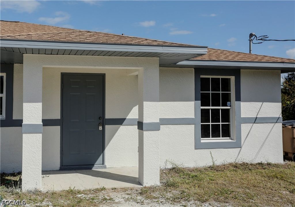 4614 25th ST SW, Lehigh Acres, FL 33973