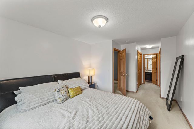 20628 Fenston Avenue N, Forest Lake, MN 55025