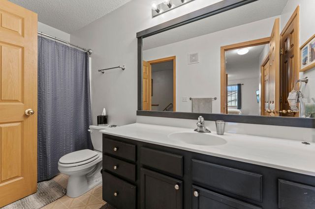 20628 Fenston Avenue N, Forest Lake, MN 55025