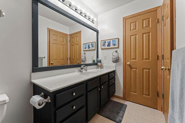 20628 Fenston Avenue N, Forest Lake, MN 55025