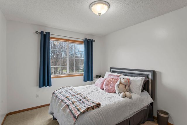 20628 Fenston Avenue N, Forest Lake, MN 55025