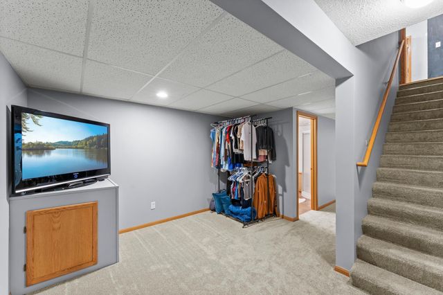 20628 Fenston Avenue N, Forest Lake, MN 55025