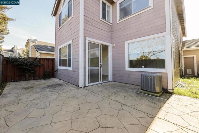 528 528 Dohrmann Lane, Pinole, CA 94564