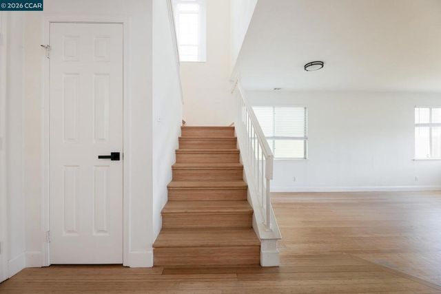 528 528 Dohrmann Lane, Pinole, CA 94564