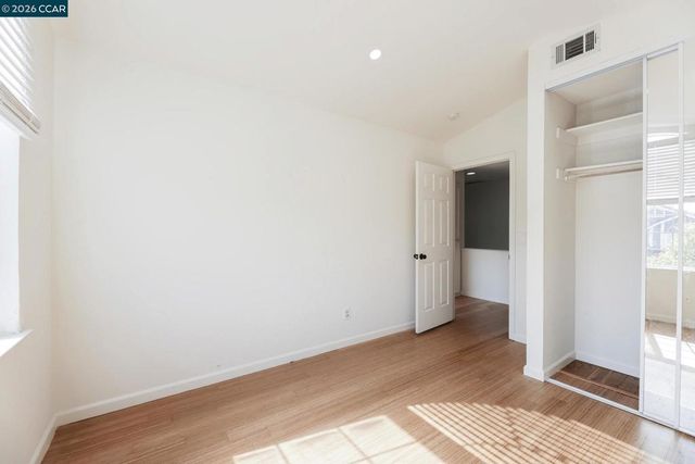 528 528 Dohrmann Lane, Pinole, CA 94564