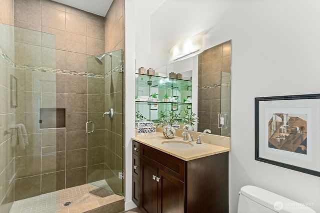 745 Bellevue Avenue E #401, Seattle, WA 98102