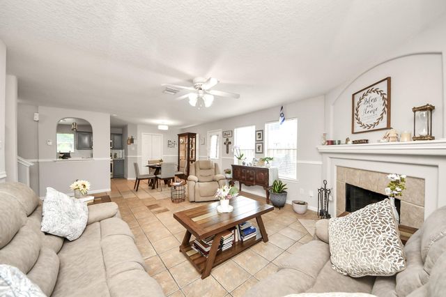3338 Amber Meadow Drive, Katy, TX 77449