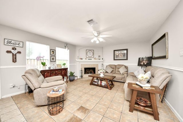 3338 Amber Meadow Drive, Katy, TX 77449