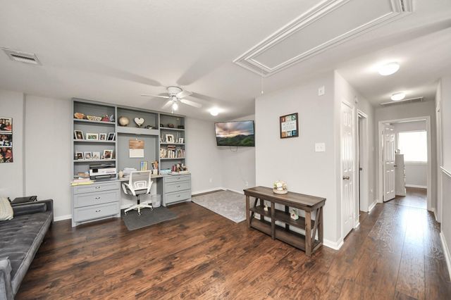 3338 Amber Meadow Drive, Katy, TX 77449