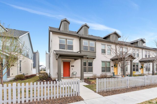 6376 W SUGARCANE DR, South Jordan, UT 84009