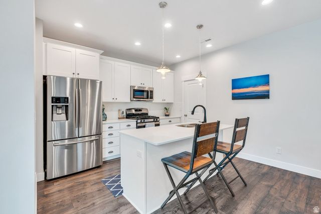 6376 W SUGARCANE DR, South Jordan, UT 84009