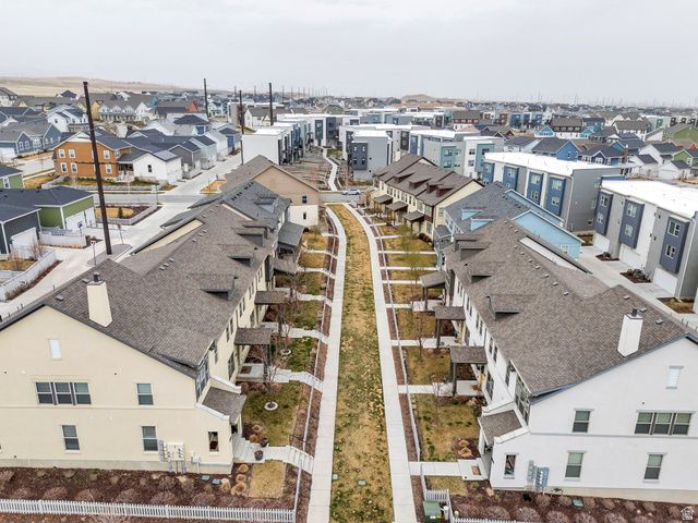 6376 W SUGARCANE DR, South Jordan, UT 84009