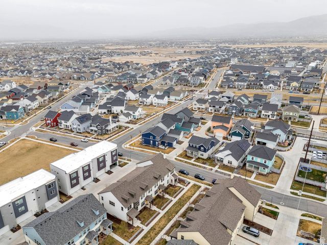 6376 W SUGARCANE DR, South Jordan, UT 84009