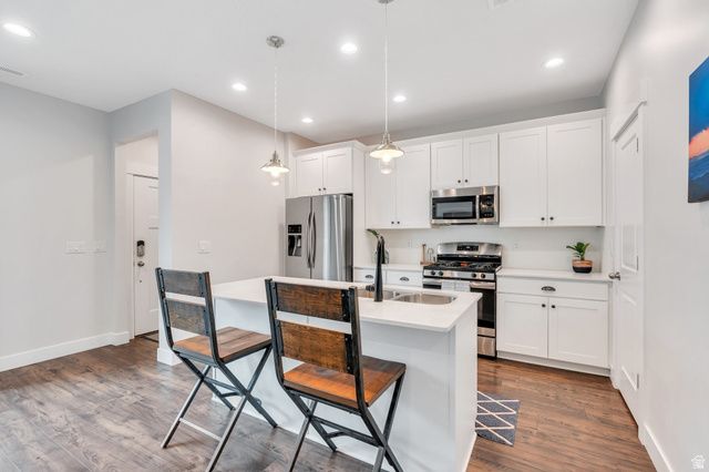 6376 W SUGARCANE DR, South Jordan, UT 84009