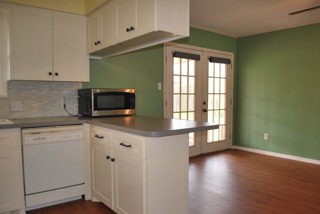 2604 W Johnson Street, Denison, TX 75020