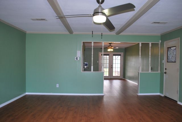 2604 W Johnson Street, Denison, TX 75020