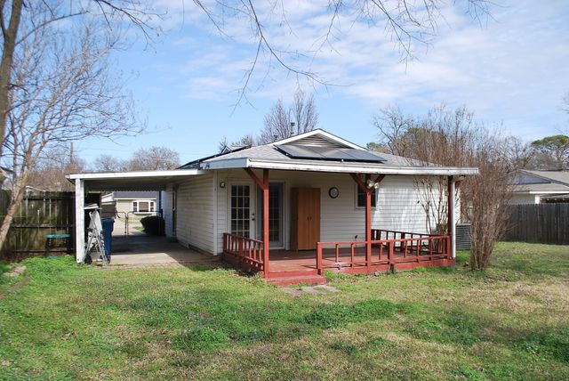 2604 W Johnson Street, Denison, TX 75020