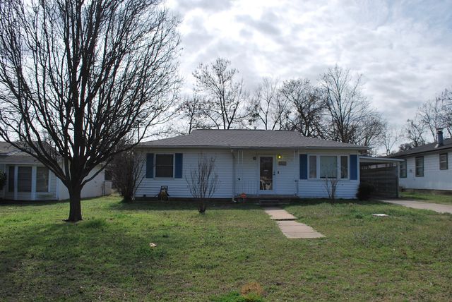 2604 W Johnson Street, Denison, TX 75020