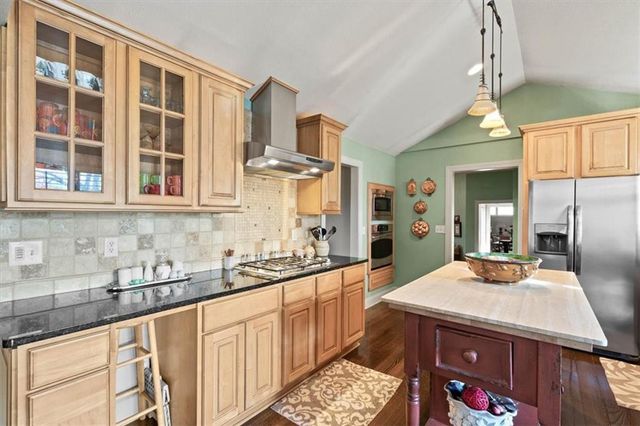 12511 State Line Road, Kansas City, MO 64145