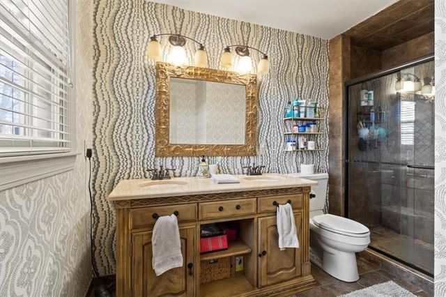 12511 State Line Road, Kansas City, MO 64145