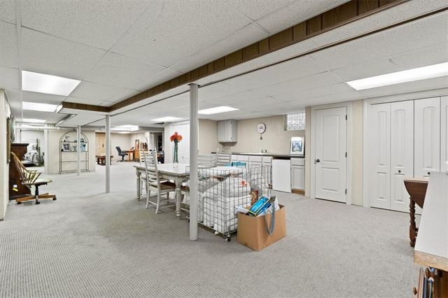 12511 State Line Road, Kansas City, MO 64145