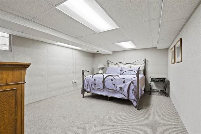 12511 State Line Road, Kansas City, MO 64145