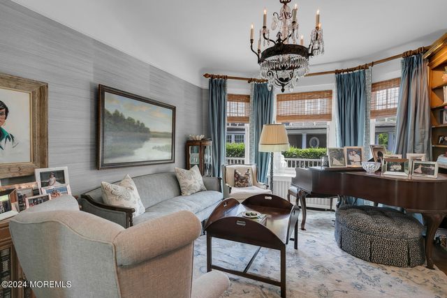 109 Washington Avenue, Spring Lake, NJ 07762