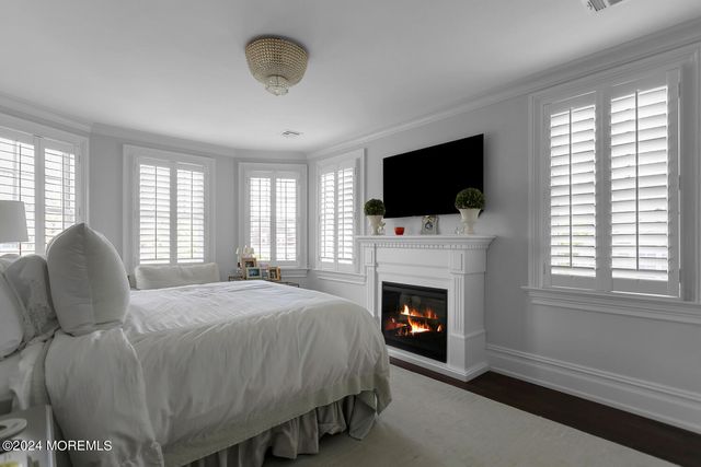 109 Washington Avenue, Spring Lake, NJ 07762