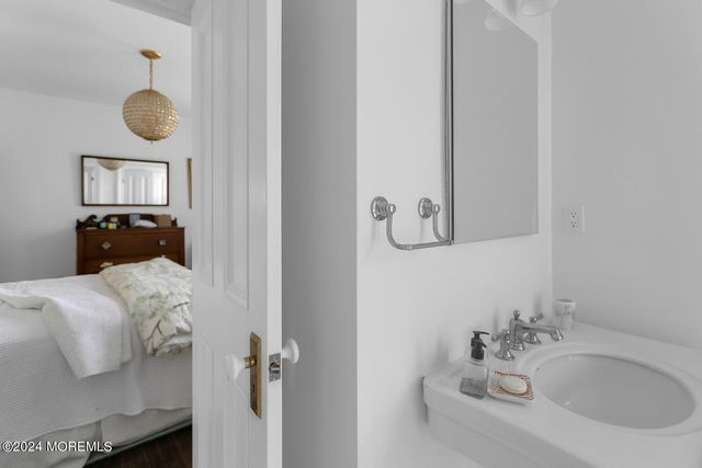 109 Washington Avenue, Spring Lake, NJ 07762