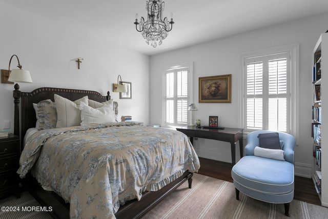 109 Washington Avenue, Spring Lake, NJ 07762