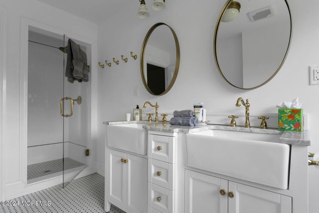 109 Washington Avenue, Spring Lake, NJ 07762