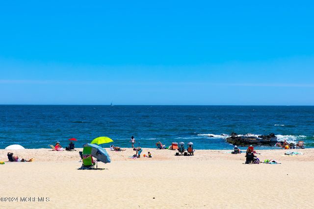 109 Washington Avenue, Spring Lake, NJ 07762