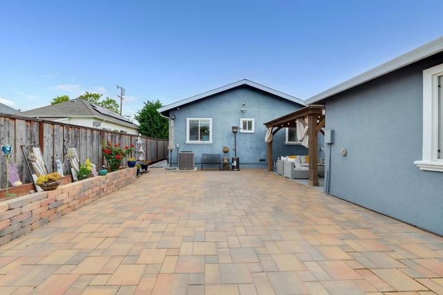345 N 19th Street, San Jose, CA 95112