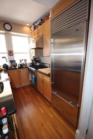 486 Shwmut 8, Boston, MA 02118