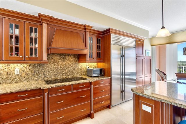 8870 N Sea Oaks Way 312, Vero Beach, FL 32963