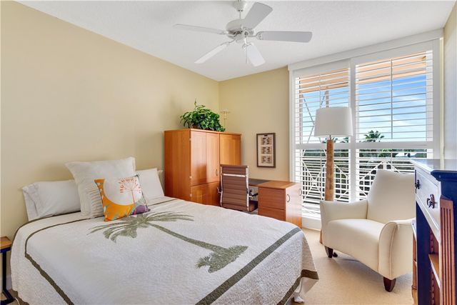 8870 N Sea Oaks Way 312, Vero Beach, FL 32963