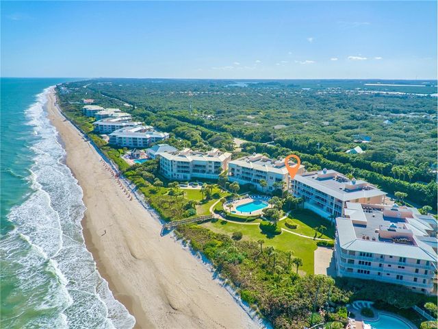 8870 N Sea Oaks Way 312, Vero Beach, FL 32963