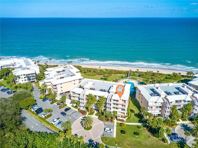 8870 N Sea Oaks Way 312, Vero Beach, FL 32963