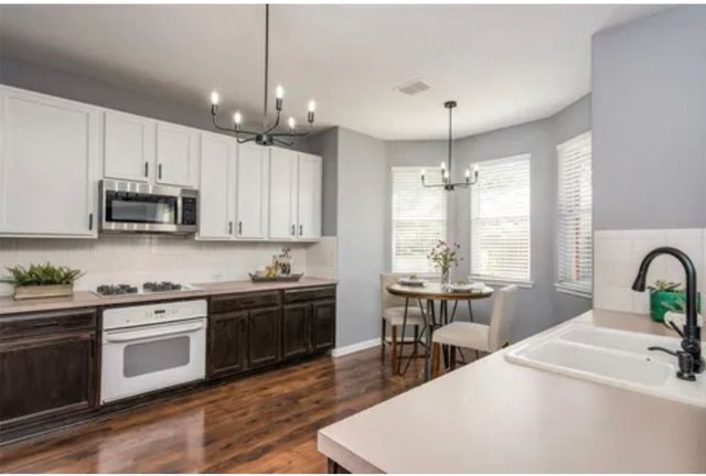 10005 Turrey Pines, Rowlett, TX 75089