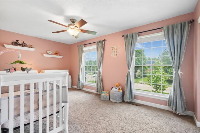 7323 Revere Drive NE, Cedar Rapids, IA 52402