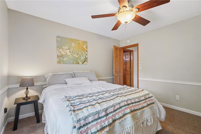 7323 Revere Drive NE, Cedar Rapids, IA 52402
